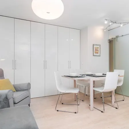Popowicka By Renters